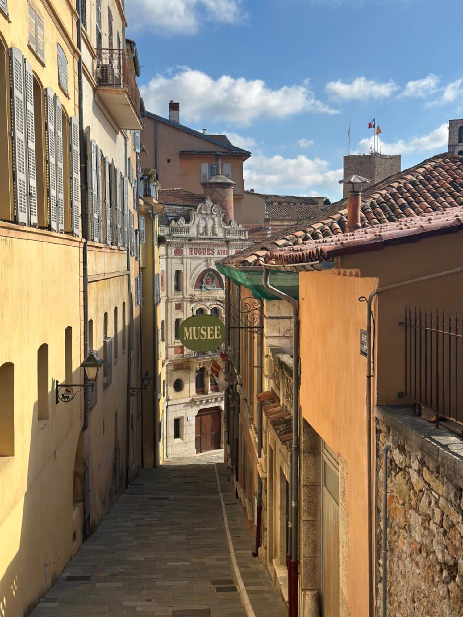 3 Pieces Vue Mer A Proximite Des Parfumeries Grasse Exterior foto